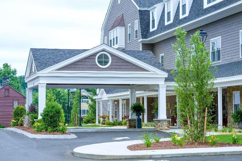 Bedford Village Inn Exterior foto